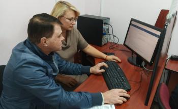 Як подати податкову декларацію без черг: поради від фахівців Черкаської ДПІ