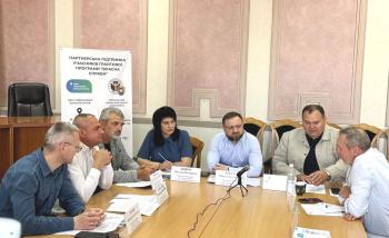 Від супроводу ветеранів до жестової мови: Громадська рада при ГУ ДПС обговорила інклюзивні сервіси податкової Черкащини