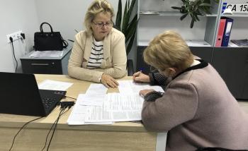 Фахівці Уманської ДПІ консультують жителів Христинівської громади
