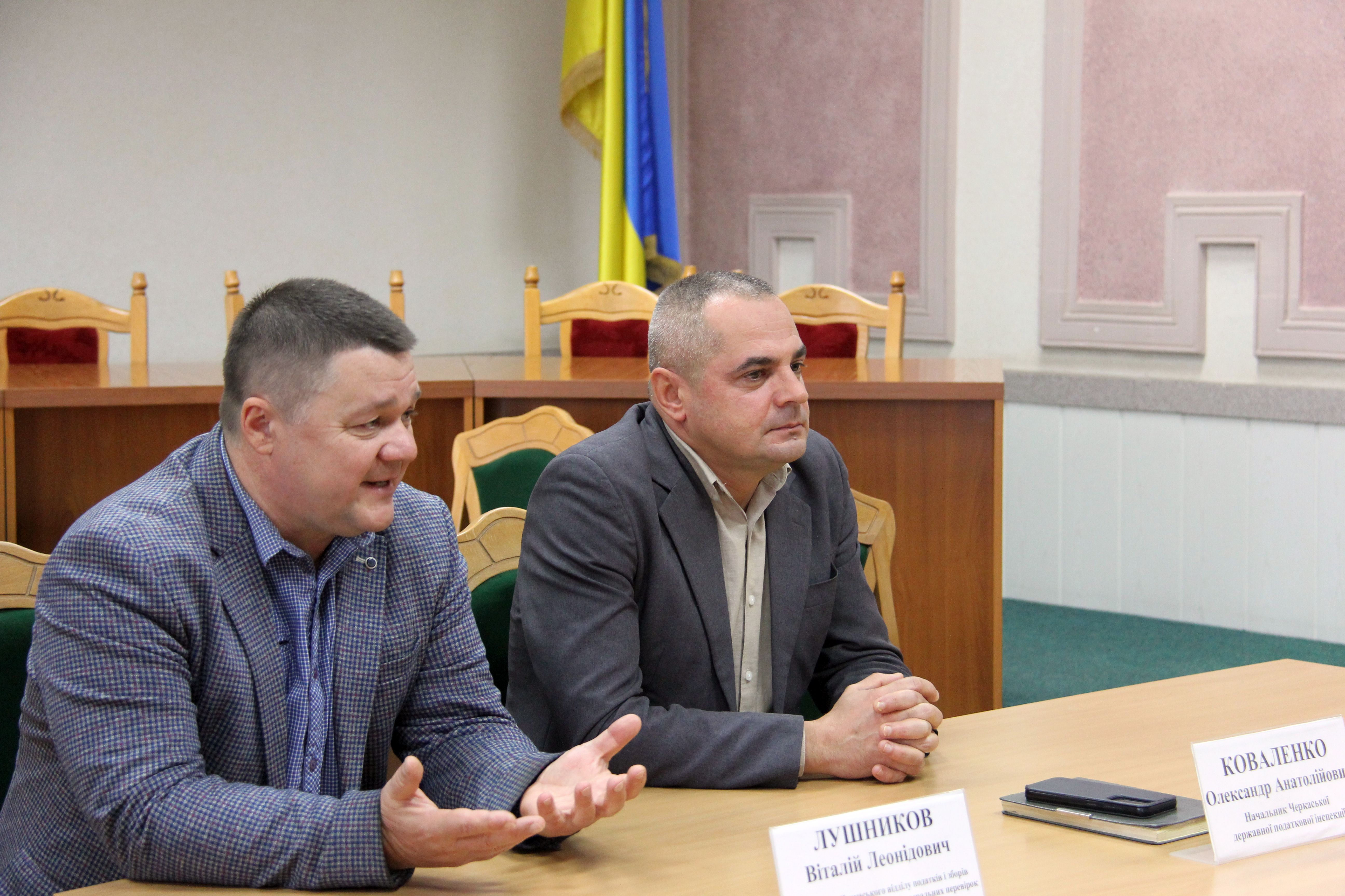 Майбутні платники – у податковій: черкаським школярам  провели екскурсію Головним управлінням. Фото № 12/11